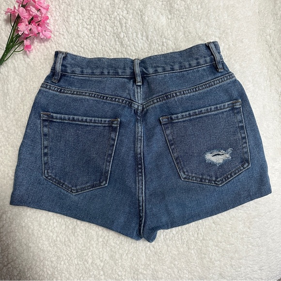 Pacsun Medium Wash Jean Denim Shorts - Picture 2 of 4